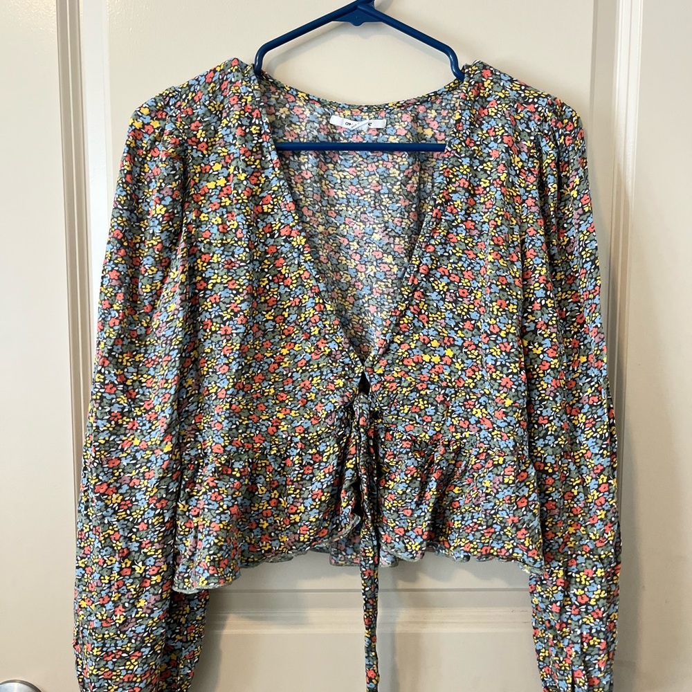 O'Neill Blue and Orange Puff Sleeve Crop Blouse